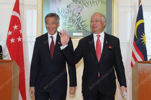 PTJ14_05012012_MAS_SPORE