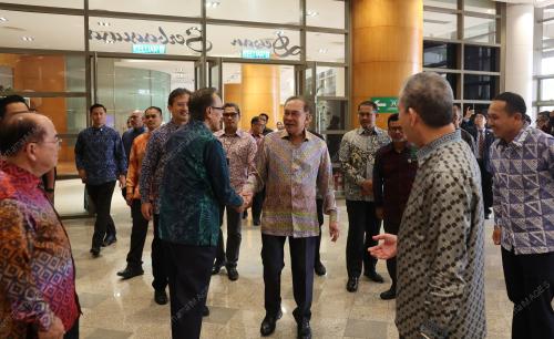 DATUK SERI ANWAR IBRAHIM
