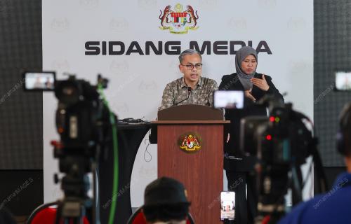 DATUK FAHMI FADZIL