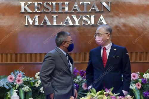 DATUK SERI DR ADHAM BABA & DATUK SERI IR DR WEE KA SIONG