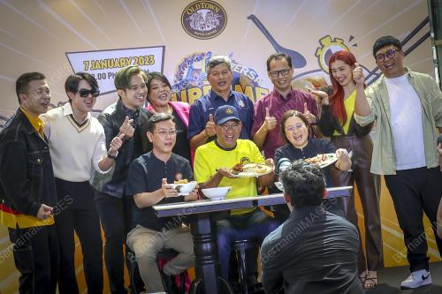 DATUK AZMAN MOHD YUSOF