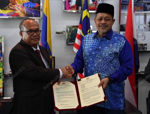 DATUK SERI DR SHAHIDAN KASSIM