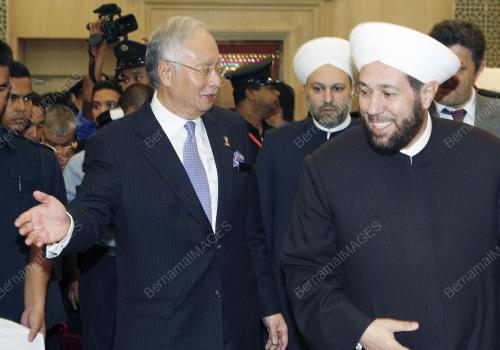 MOHD NAJIB TUN ABDUL RAZAK
