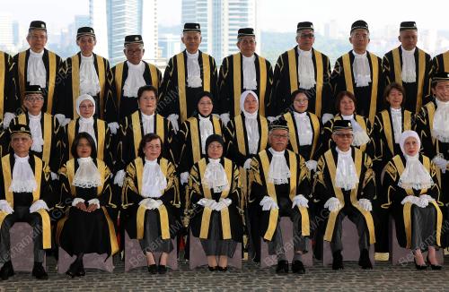 TUN TENGKU MAIMUN TUAN MAT