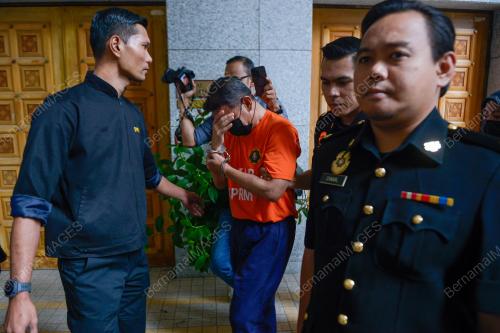 BEKAS PANGLIMA TENTERA DARAT