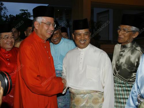 DATUK SERI MOHD NAJIB TUN ABDUL RAZAK