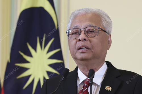 DATUK SERI ISMAIL SABRI YAAKOB