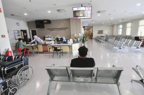 HPUPM PUSAT PEMBERIAN VAKSIN COVID-19