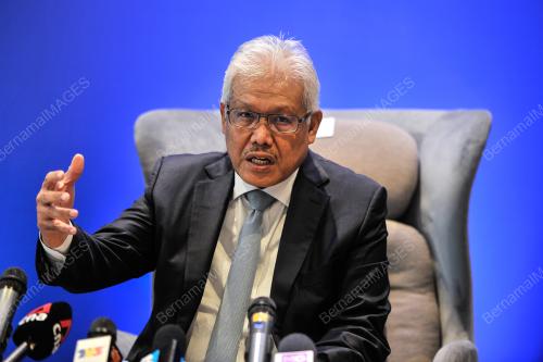 DATUK SERI HAMZAH ZAINUDIN