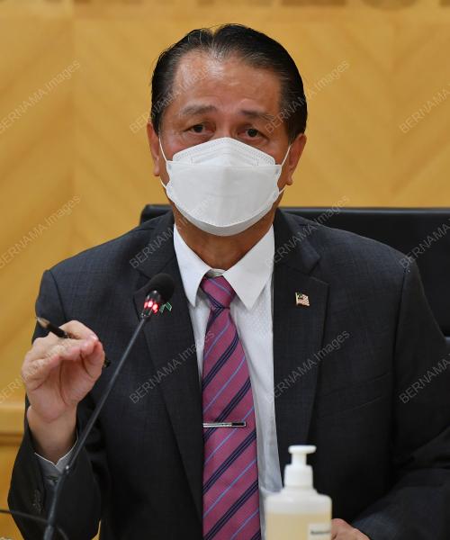 TAN SRI DR NOOR HISHAM ABDULLAH