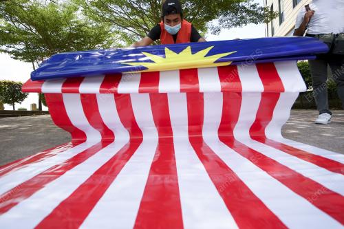 PASANG JALUR GEMILANG DI JABATAN AKAUNTAN NEGARA