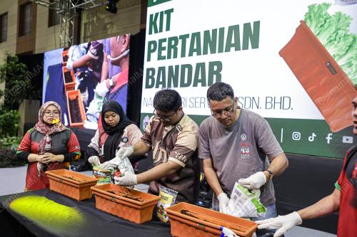 PROMOSI KIT PERTANIAN BANDAR NAFAS