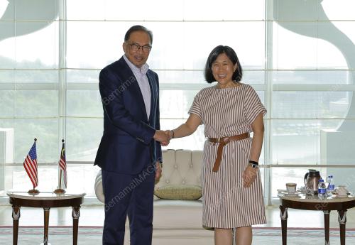 DATUK SERI ANWAR IBRAHIM
