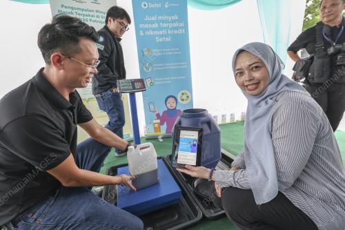 PENGUMPULAN MINYAK MASAK TERPAKAI