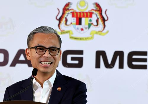 DATUK FAHMI FADZIL