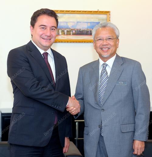 PTJ14_19092012_HUSNI