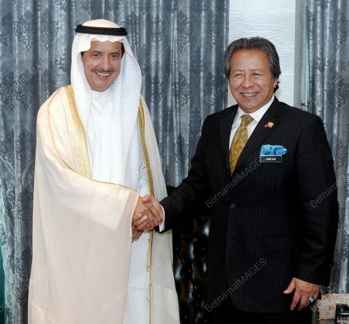 PTJ14_20022013_KUWAIT