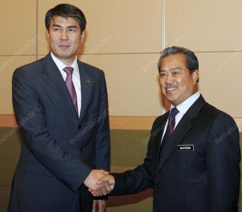 MUHYIDDIN YASSIN