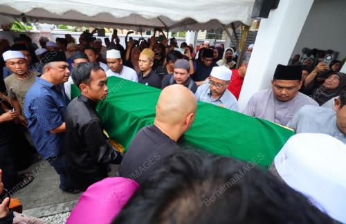 TRAGEDI NAHAS PESAWAT ELMINA