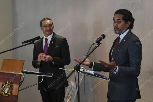 KHAIRY JAMALUDDIN