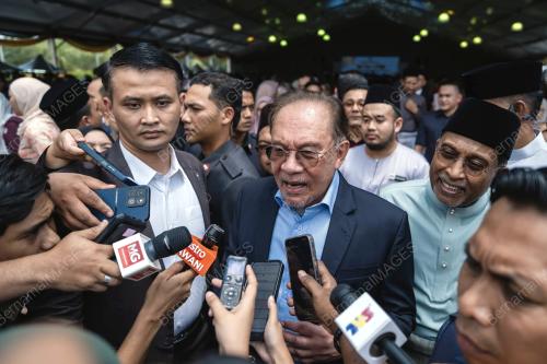 DATUK SERI ANWAR IBRAHIM