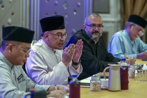 DATUK SERI ANWAR IBRAHIM