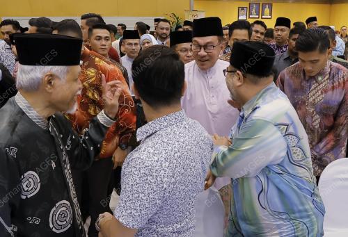 DATUK SERI ANWAR IBRAHIM