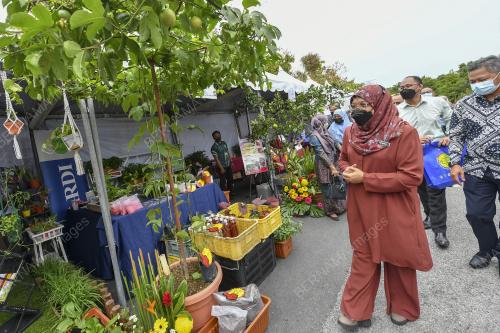 DATUK SERI ROSIDA JAAFAR