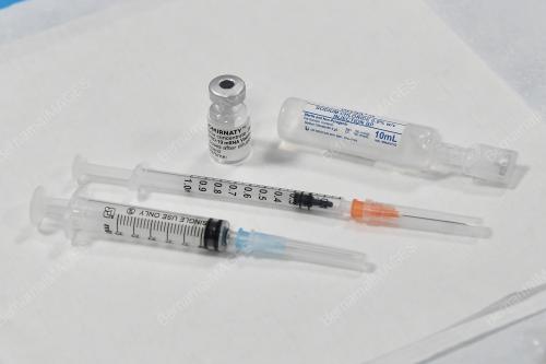 VAKSIN PFIZER BIONTECH DAN PICAGARI LDV