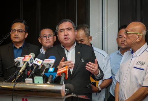 ANTHONY LOKE SIEW FOOK