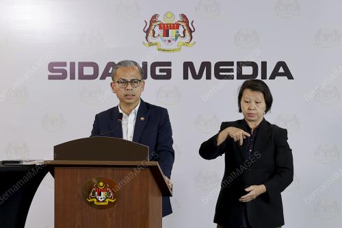 DATUK FAHMI FADZIL