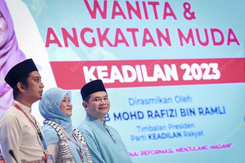 RAFIZI RAMLI