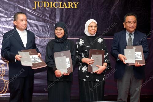 PTJ14_27112019_BUKU_BN201911258823