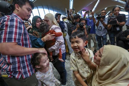 RAKYAT MALAYSIA TIBA DARI SUDAN