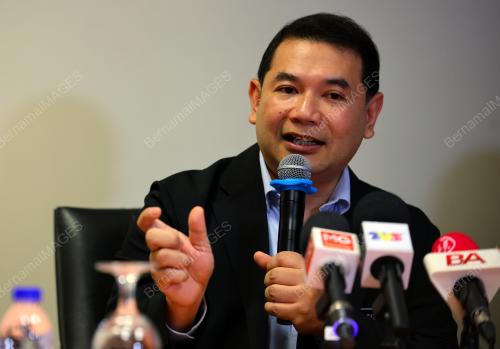 RAFIZI RAMLI