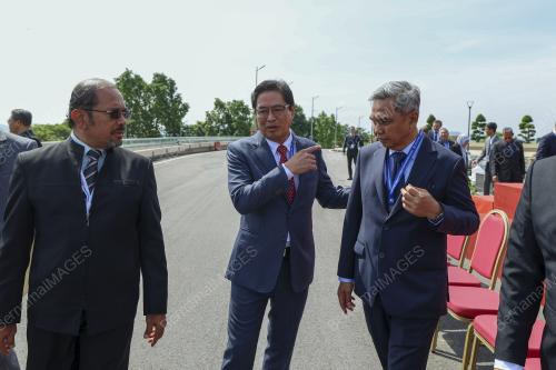 TAN SRI AZAM BAKI