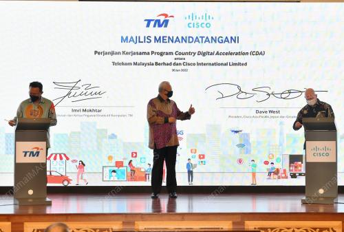 TAN SRI ANNUAR MUSA
