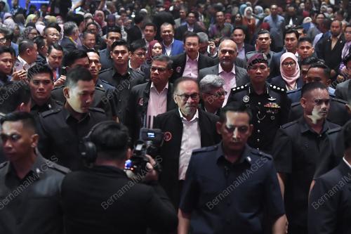 DATUK SERI ANWAR IBRAHIM