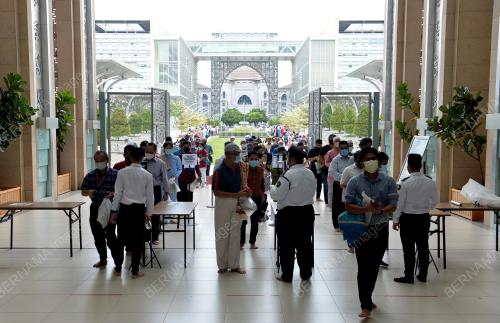 SOLAT JUMAAT FASA 3