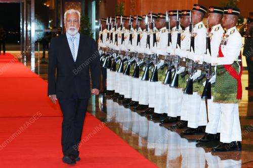 KAY RALA XANANA GUSMAO