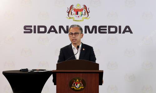 DATUK FAHMI FADZIL