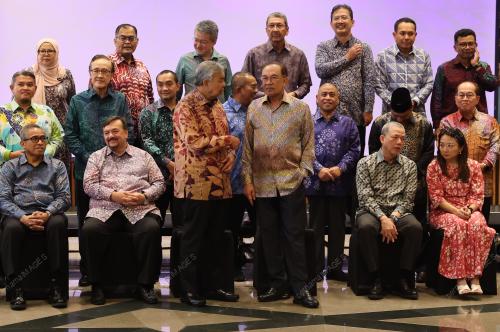 DATUK SERI ANWAR IBRAHIM