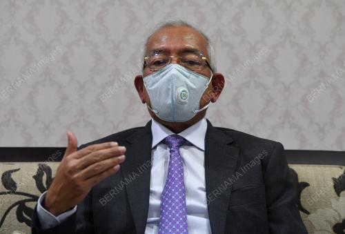 DATUK SERI MAHDZIR KHALID