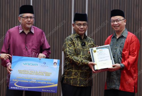 DATUK DR MOHD NA'IM MOKHTAR
