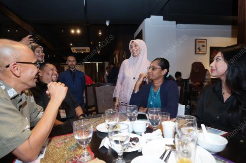 NURUL IZZAH ANWAR