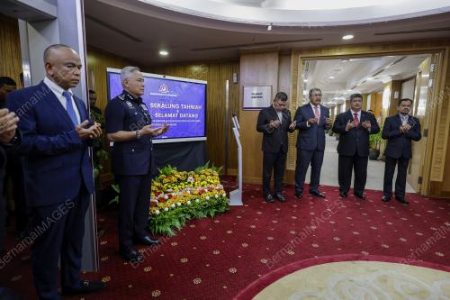 DATUK SERI SAIFUDDIN NASUTION ISMAIL