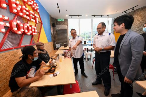 DATUK ALEXANDER NANTA LINGGI