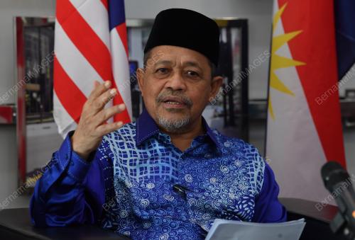 DATUK SERI DR SHAHIDAN KASSIM