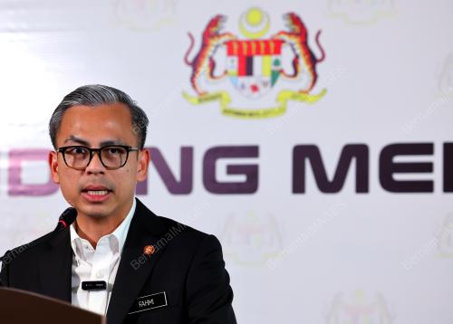 FAHMI FADZIL