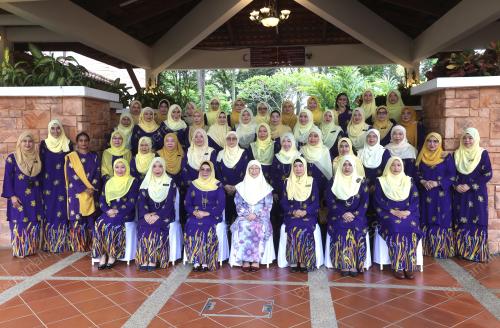 DATUK SERI DR WAN AZIZAH WAN ISMAIL